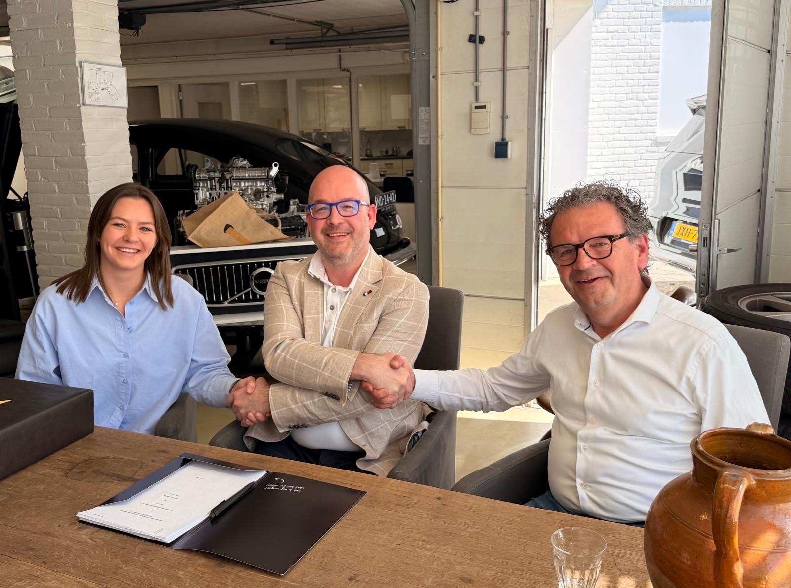 Oostendorp Lease neemt Hertog Lease uit Tilburg over